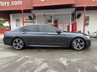 2019 bmw 750 clean title 