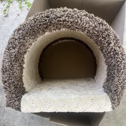Cat House Toy Thing 