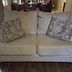 Sofa set