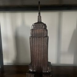 Empire State Building Statue