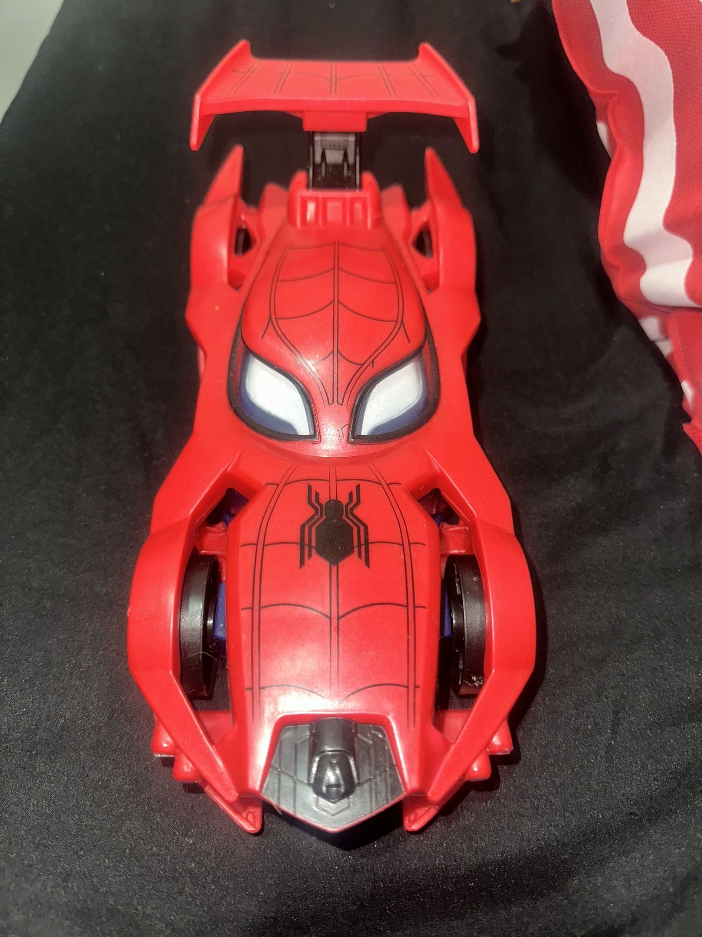 Hot Wheels Marvel Spider-Man Web-Car Launcher