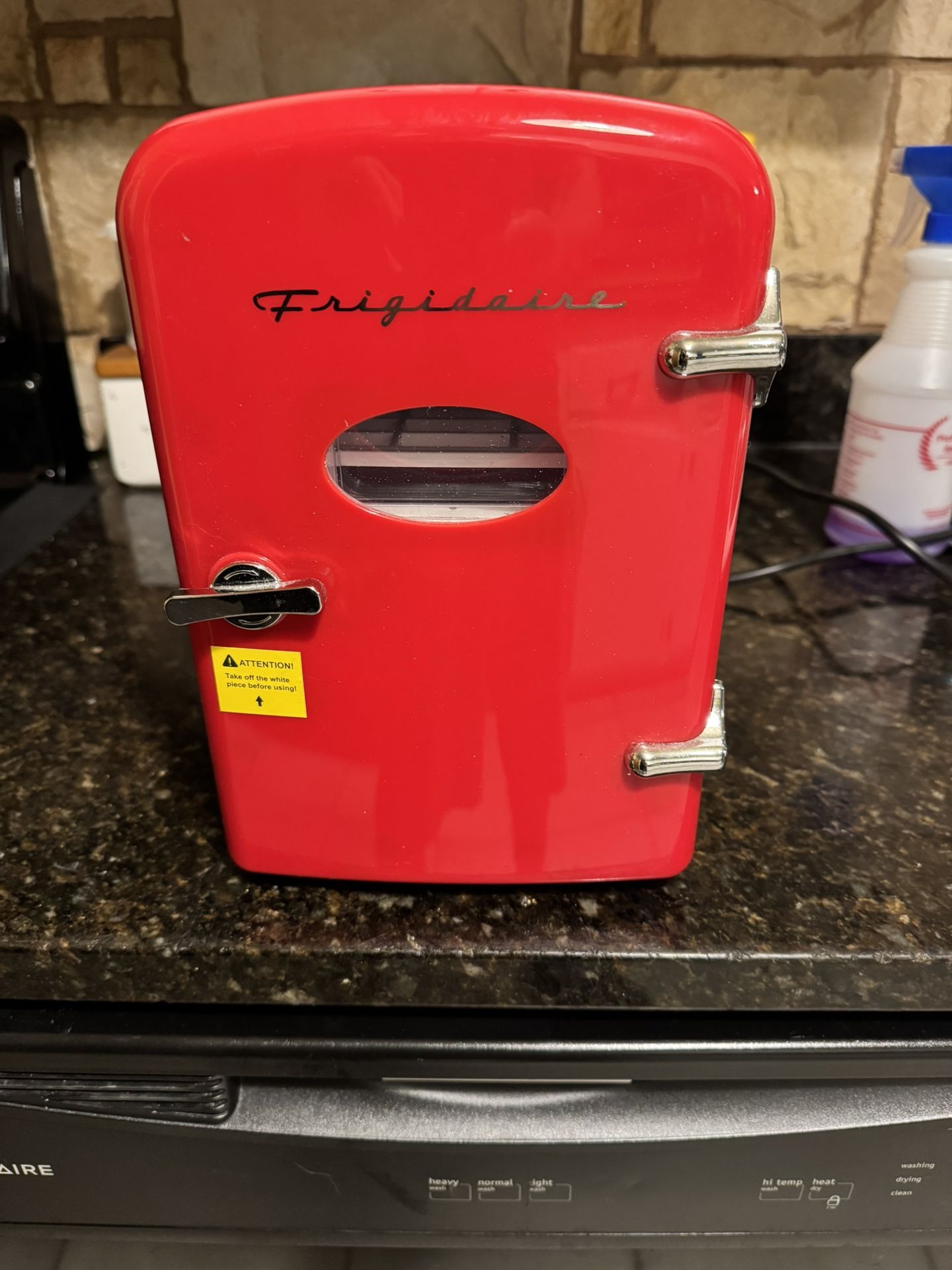 Frigidaire EFMIS129- CP4 Mini Portable Compact Fridge Cooler