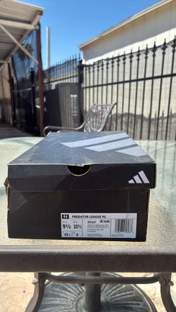 Adidas Predator League FG Soccer Cleats Size 9.5