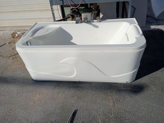 Tub