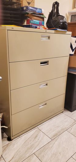 4 Drawer Metal File Cabinet- no key
