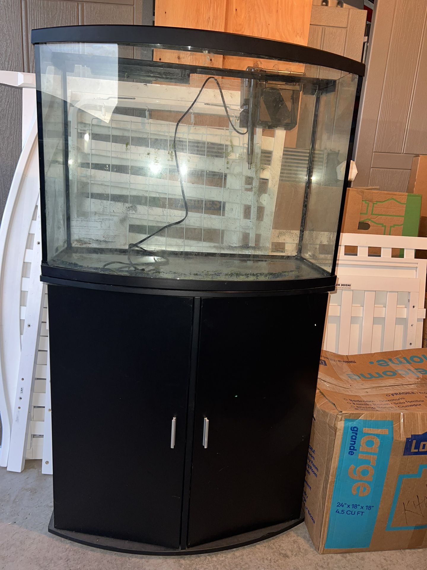 Topfin 36 Gallon Bow Front Fish tank