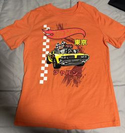HOT WHEELS boys T-shirt Size 8 and Marvel Boys Pants Size 7 Color black.