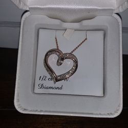 Diamon Gold Heart Chain For A Special Lady