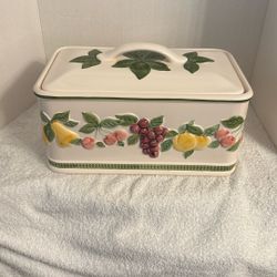 Bread Box Container 
