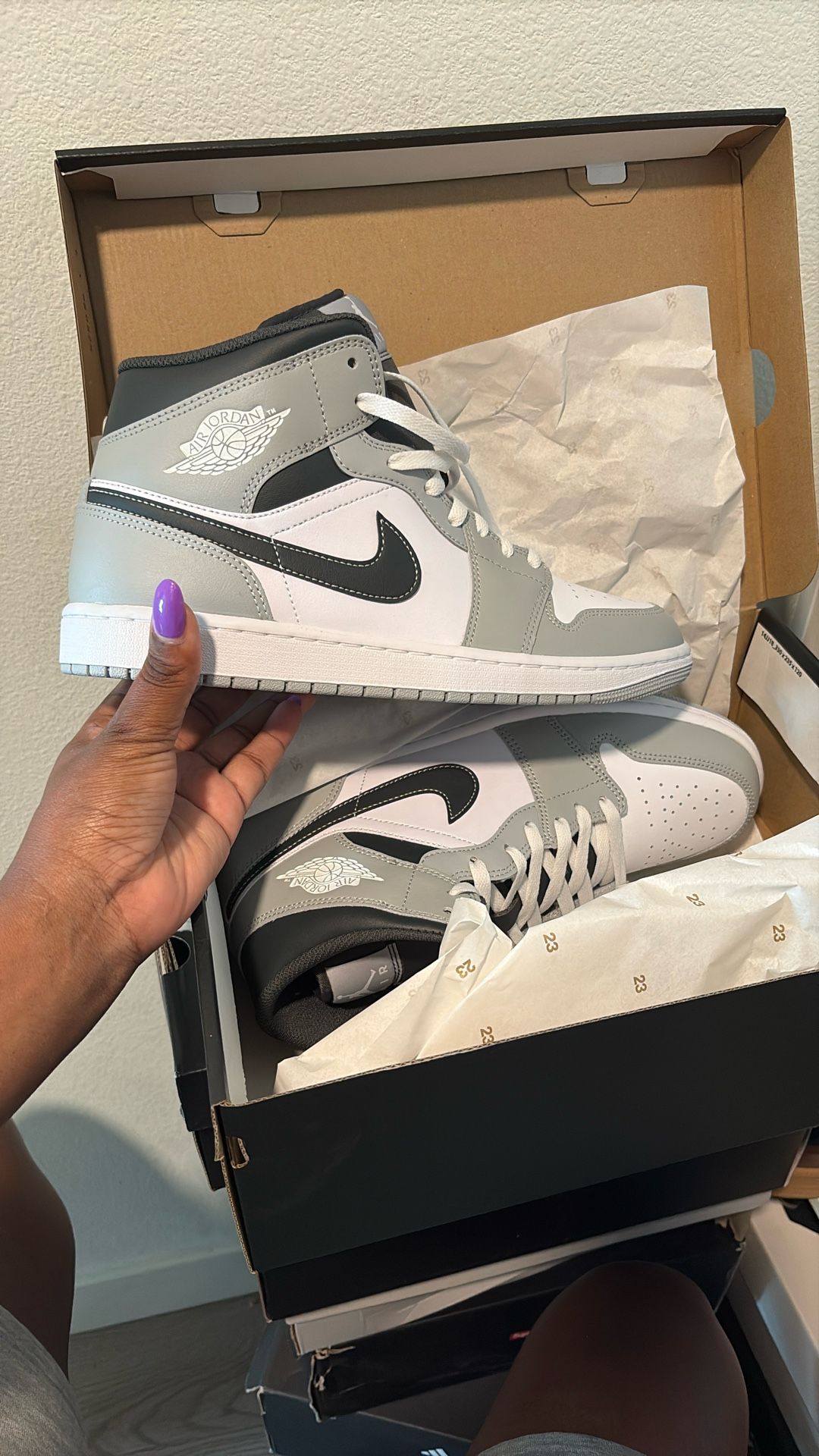 Air Jordan 1 Mid Size 11