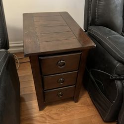 Dark Brown Wood End Table