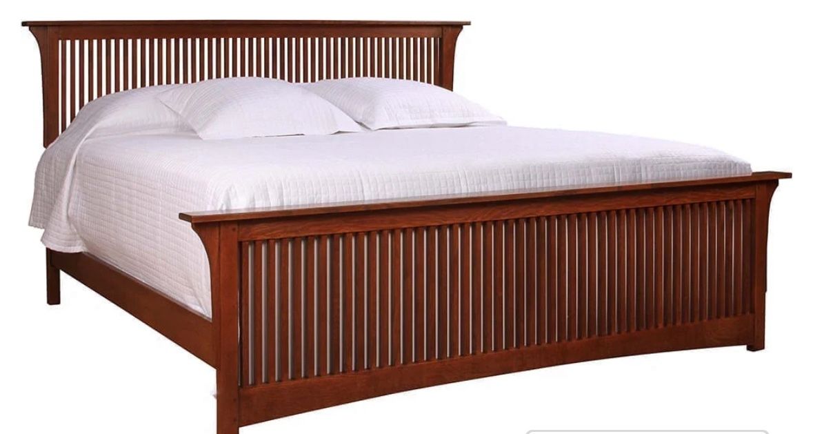 STICKLEY | MISSION Spindle Bed Queen Size