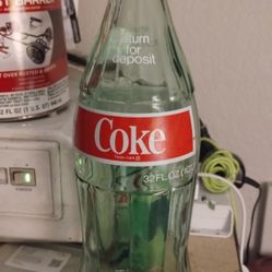 Vintage Collectible Green Glass Coca Cola Bottle 