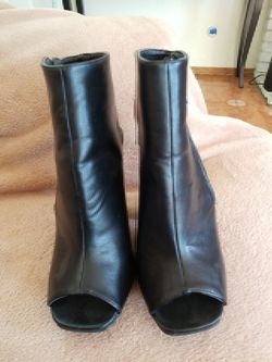 Woman's black booties