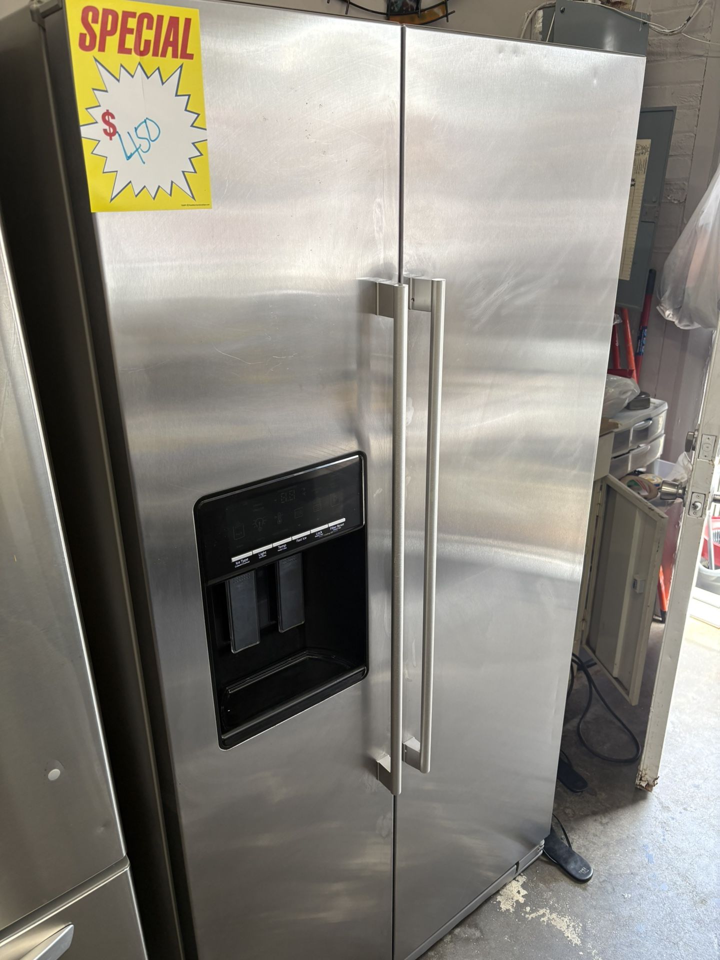 Kenmore Fridge 36w68h