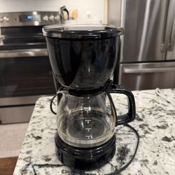 Mainstays 5-Cup Drip Coffee Maker 