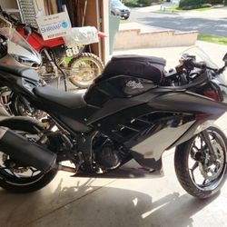 2013 Kawasaki NINJA