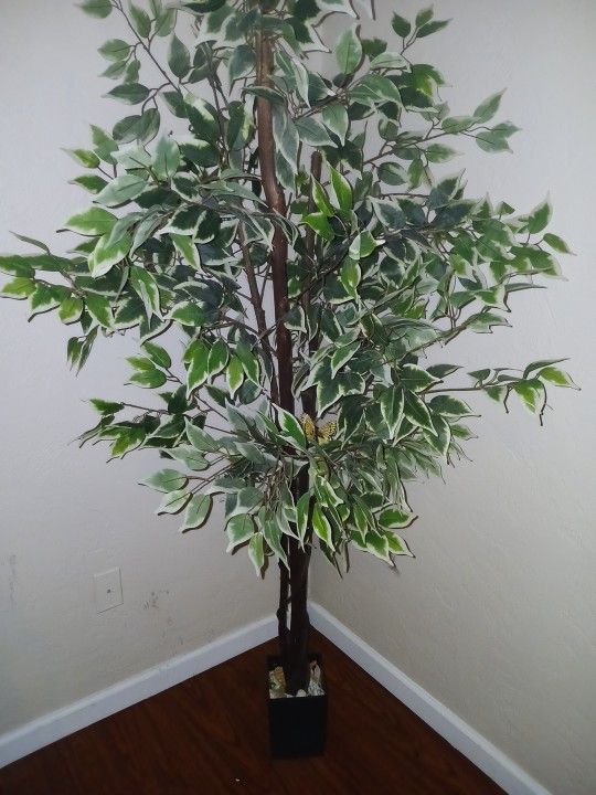 Tall Decorative Fake Plant With Planter