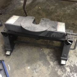 5th Wheel Hitch 
