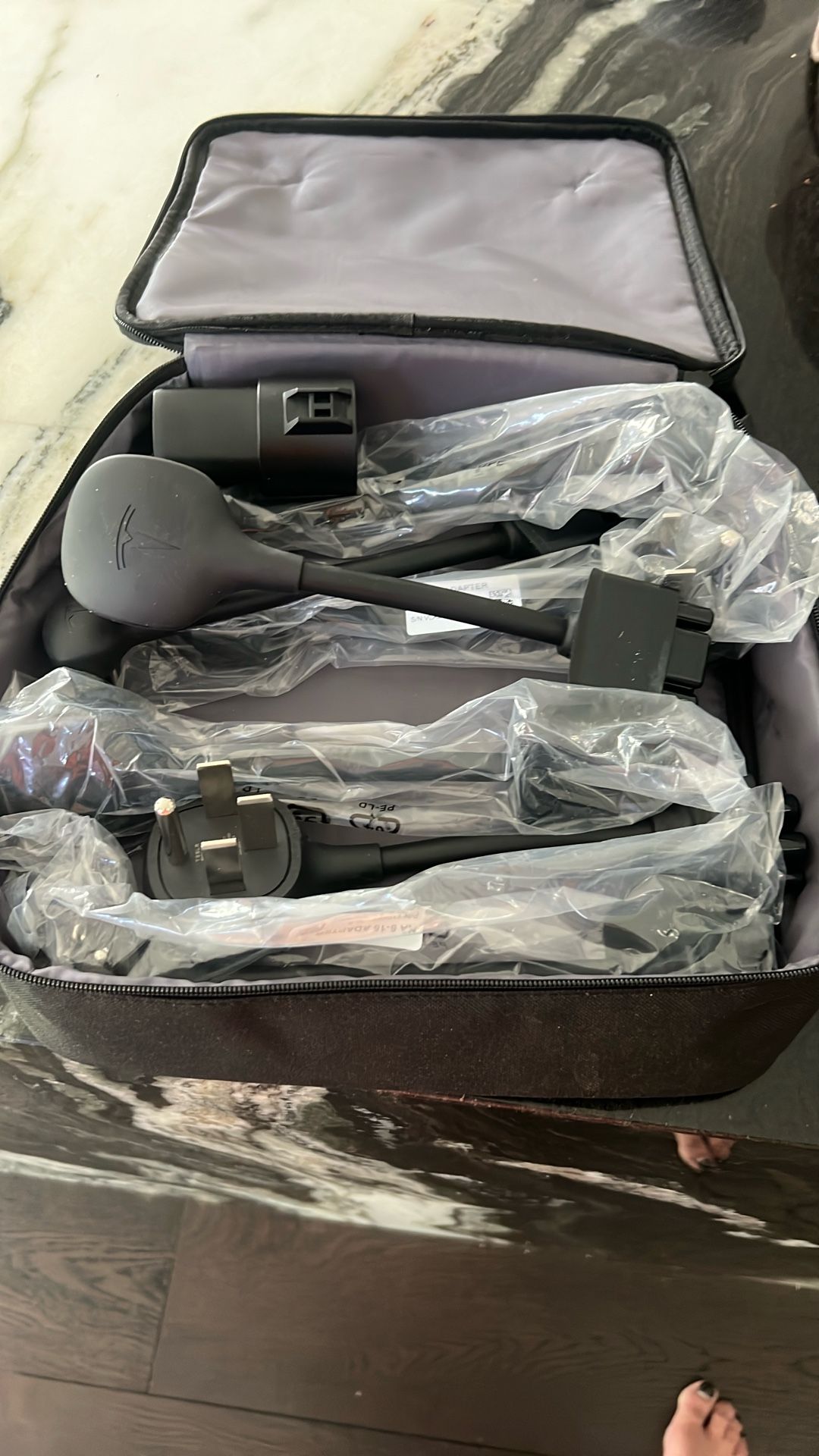 Tesla 8 Charging Adapter Set