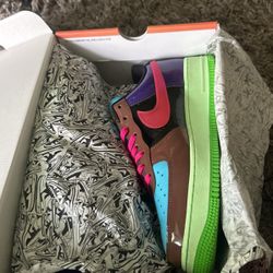 Undefeated Air Force 1 9/10 Condition