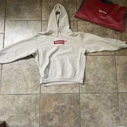 Supreme 2024 Box Logo      Multi Colored And Brown 