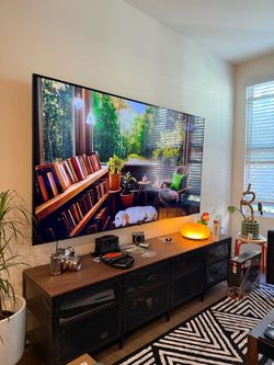 86” LG TV with wall mount