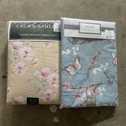 Tablecloths 