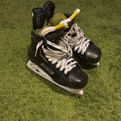 Bauer Supreme 2s Hockey Skates