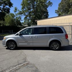2017 Dodge Grand Caravan