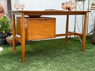 Vintage mid century Milo Baughman for Drexel desk