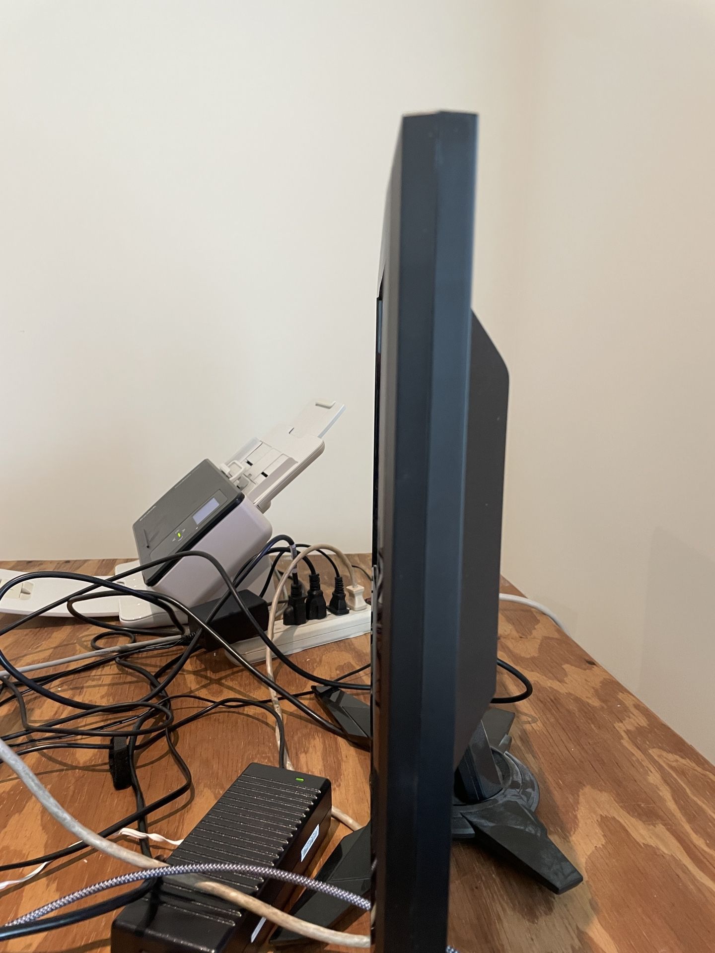 23 “ Computer Monitor $15 