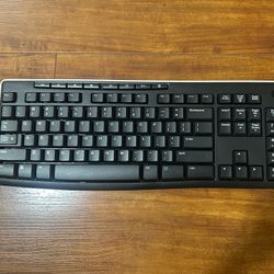 Logitech K270 keyboard