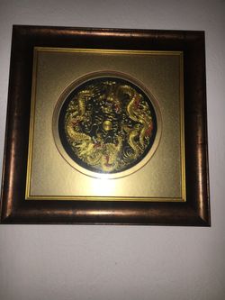2 dragons gold frames