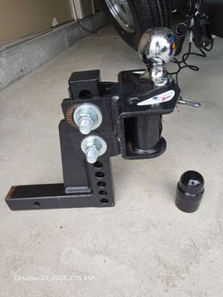 Adjustable Drop Hitch with Ball Mount