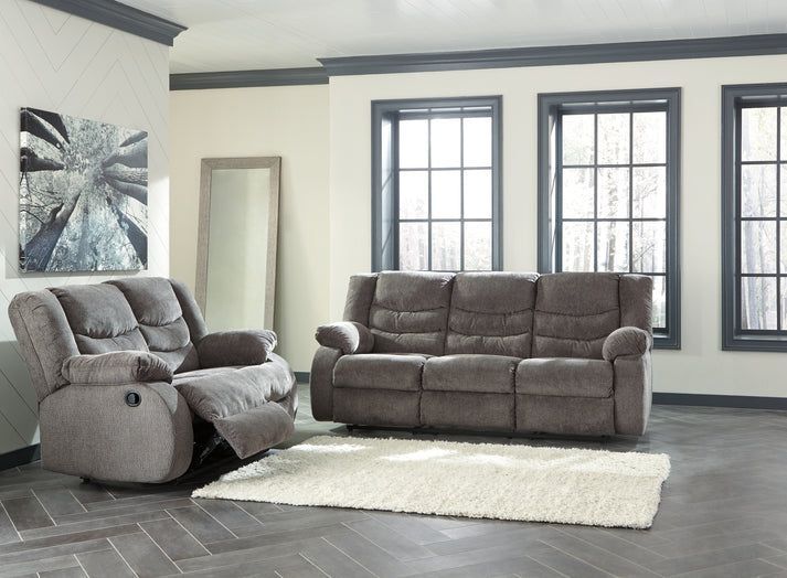 RECLINING SOFA & LOVESEAT