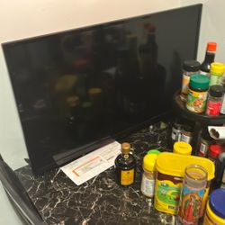 32 Inch Amazon Fire TV 1080p 