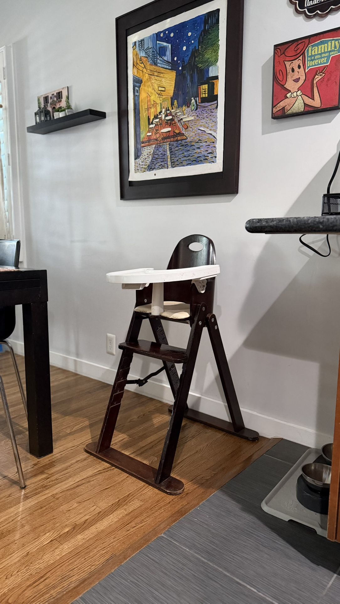 High Chair, vintage Swan