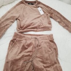 UGG SWEAT PANTS SET NEW