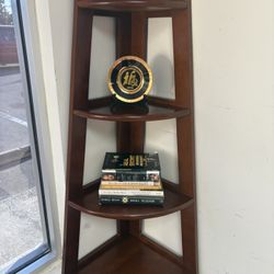 Five-Tier Pyramid Corner Ladder Shelf