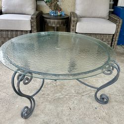 Outdoors Coffee Table 