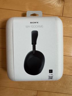 Sony WH-1000XM6 head phones brand new