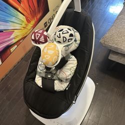 4moms Mamaroo Swing
