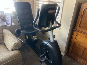 SPIRIT XBR55 Recumbent Bike *Practically New