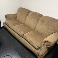 FREE COUCH ALISO VIEJO