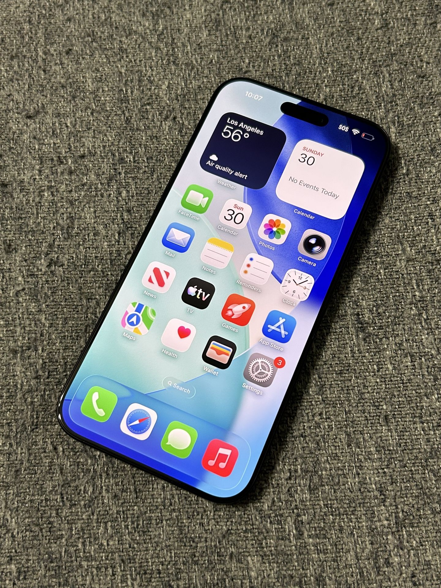 iPhone 16 Pro max 256GB Factory Unlocked