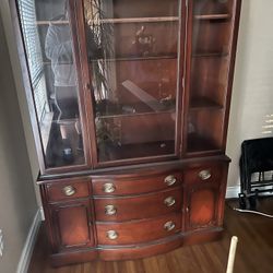 Display Cabinet