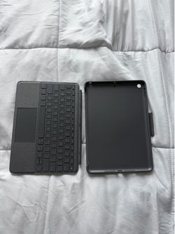 Logitech - Combo Touch Keyboard Folio for Apple iPad 10.2" (7th, 8th & 9th Gen) with Detachable Backlit Keyboard - Graphite