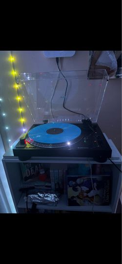 Audio-Technica Turntable Record Player w Edifier R1700 Bluetooth Speakers