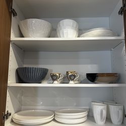Kitchen glassware